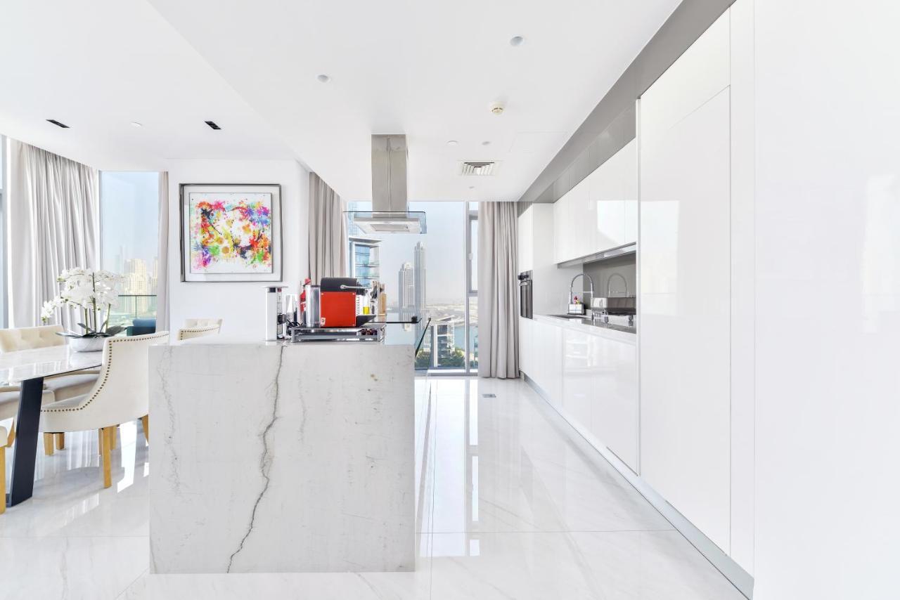 Spectacular 3 Bedroom Condo With Maids Room Facing The Dubai Eye المظهر الخارجي الصورة